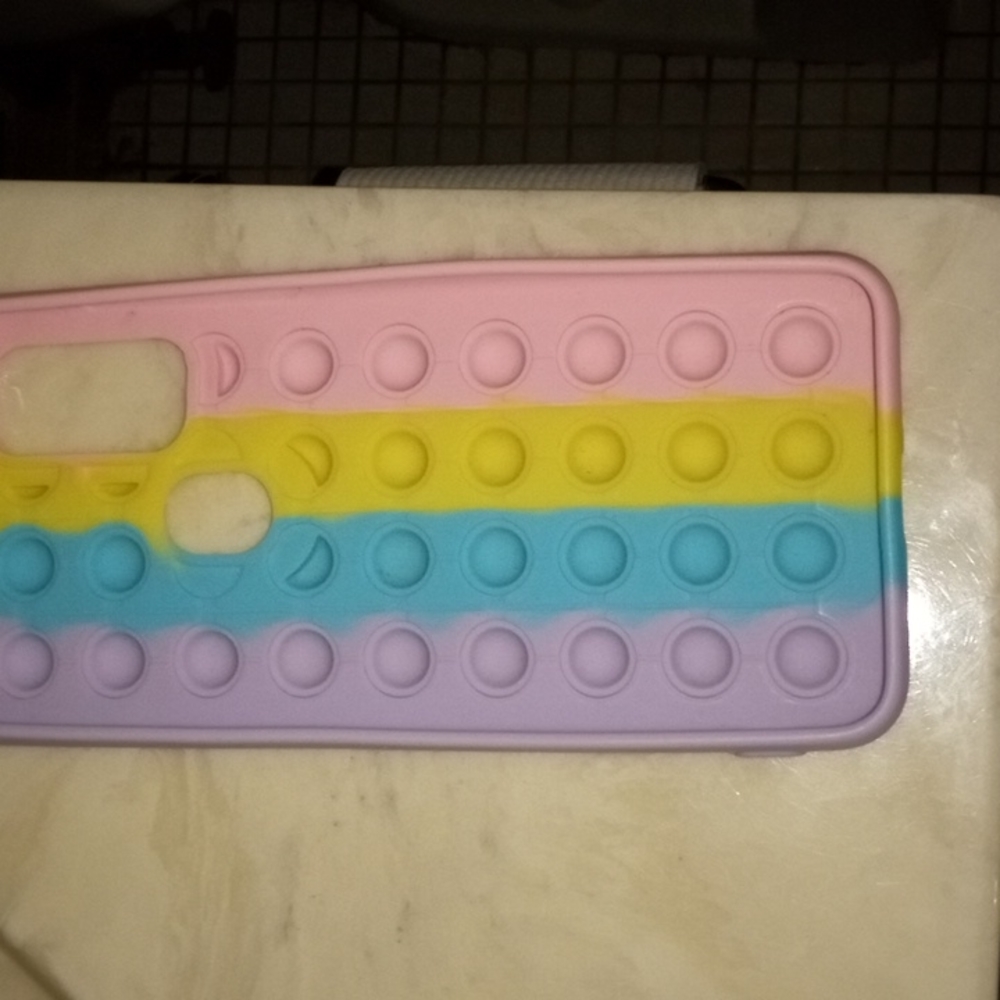 Multicolor pop socket case